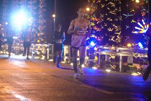 BIB: 89404
                            <button type="button" onclick="openModal(18275694)" class="btn btn-primary btn-sm float-right btn-popup" data-toggle="modal" data-target=".modal-high-quality">
                        <i class="fas fa-shopping-cart"></i> Add to Cart
                    </button>
                                            <button type="button" onclick="isThisMe(18275694, true)" class="btn btn-success btn-sm float-right btn-popup btn-isme hidden" data-toggle="tooltip" data-placement="bottom" title="นี่คือรูปของคุณใช่ไหม คลิกที่นี่เพื่อเอาเข้าอัลบั้ม">
                        <i class="fas fa-plus"></i> Add to album
                    </button>
                    <button type="button" onclick="isThisMe(18275694, false)" class="btn btn-warning btn-sm float-right btn-popup btn-isnotme hidden">
                        <i class="fas fa-ban"></i> Remove from album
                    </button>